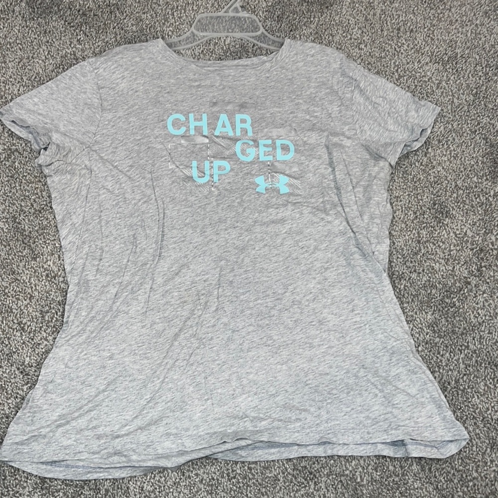 Under armor tee shirt